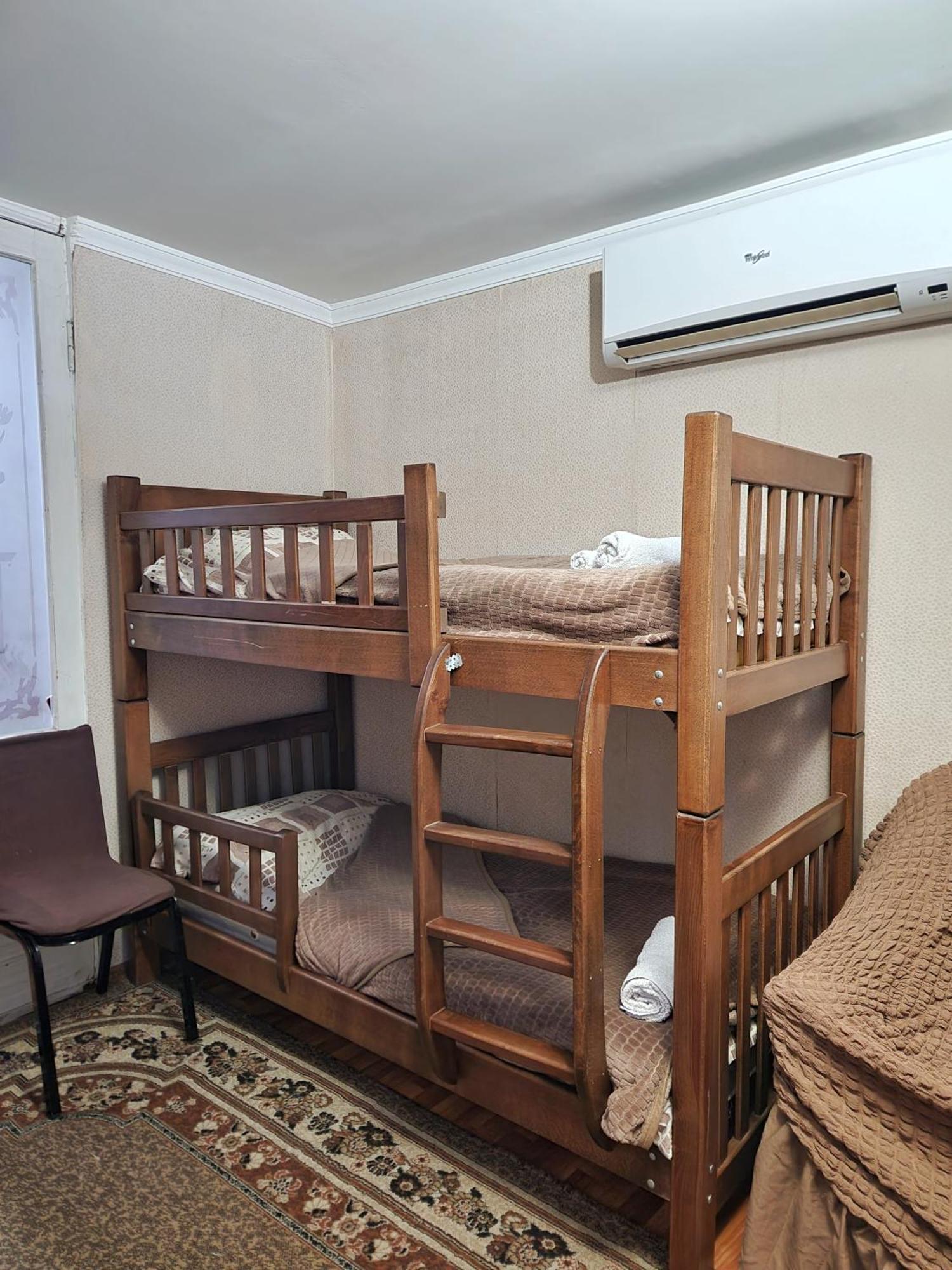 טביליסי Guesthouse Ttt מראה חיצוני תמונה